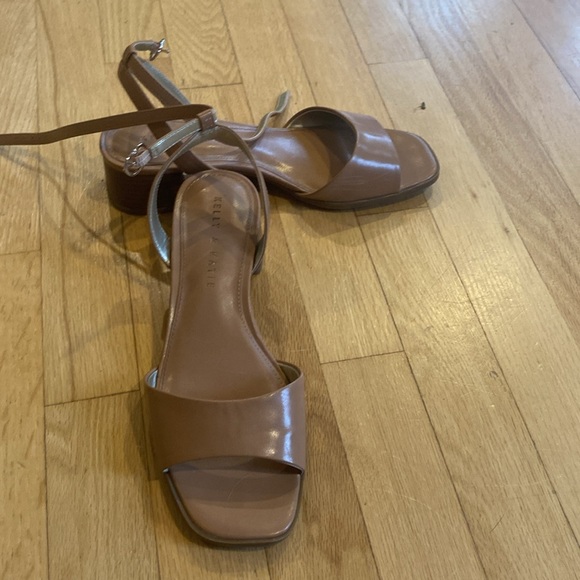 Nude heeled sandal - Picture 2 of 3